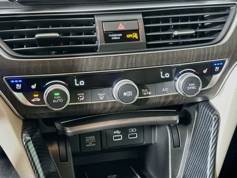 Used 2022 Honda Accord Touring image 24