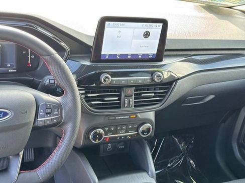 Used 2025 Ford Escape ST-Line w/ Equipment Group 301A image 20
