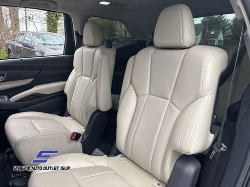 Used 2023 Subaru Ascent Limited w/ Popular Package #2A image 25