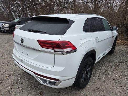 Used 2021 Volkswagen Atlas Cross Sport SE image 5