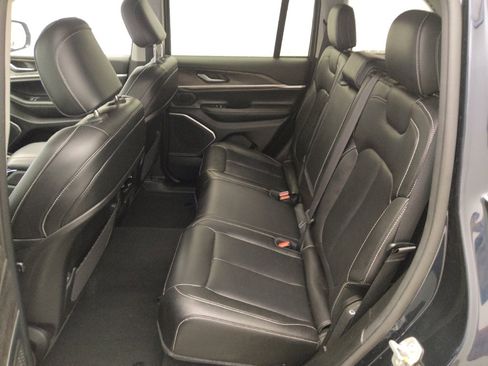 Used 2022 Jeep Grand Cherokee Limited 4xe AWD/4WD image 18