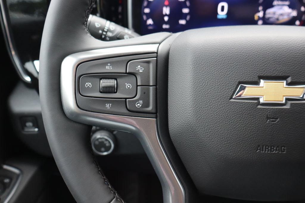 New 2026 Chevrolet Silverado 1500 LT w/ Leather Package AWD/4WD image 8