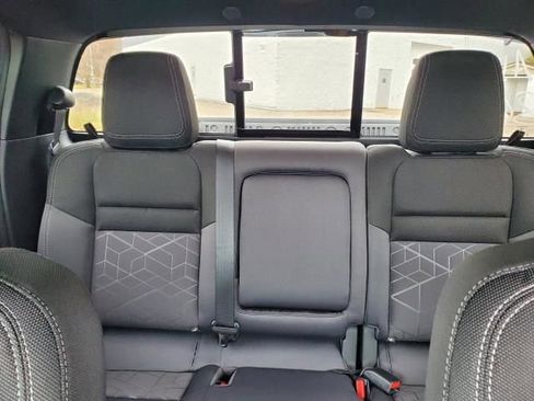 New 2026 Nissan Frontier SV w/ SV Convenience Package image 14