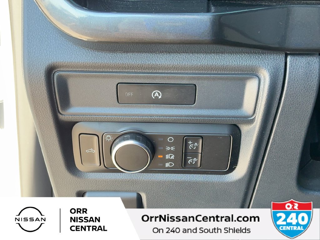 Used 2025 Ford F150 STX AWD/4WD image 18