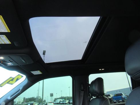 Used 2021 Ford F150 Lariat AWD/4WD image 18