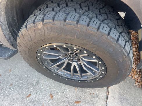 Used 2019 RAM 1500 Laramie image 10