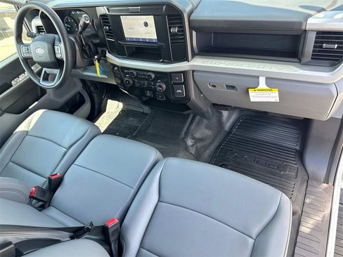 New 2025 Ford F350 XL w/ XL Chrome Package image 25
