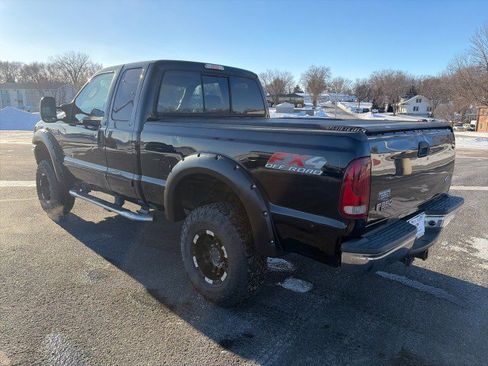 Used 2003 Ford F350 Lariat image 3
