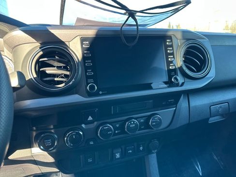 Used 2023 Toyota Tacoma TRD Sport image 22