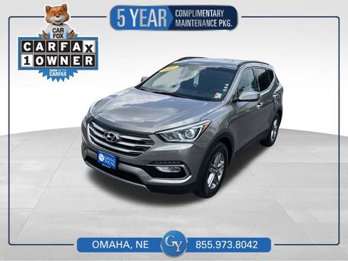 Used 2017 Hyundai Santa Fe Sport FWD image 1
