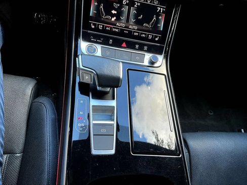 Used 2021 Audi A8 L 3.0T w/ Executive Plus Package AWD/4WD image 18
