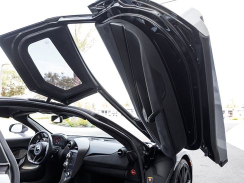 Used 2019 McLaren 720S Performance image 33