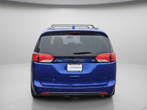 Used 2019 Chrysler Pacifica Limited FWD image 22