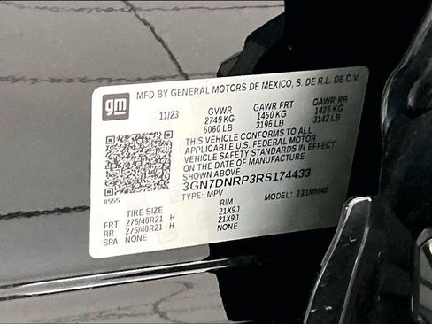 Used 2024 Chevrolet Equinox EV RS image 19