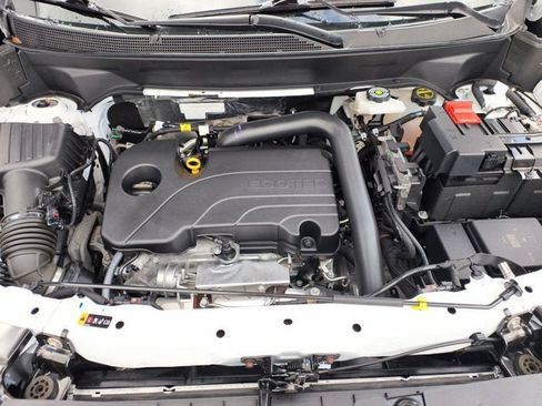 Used 2025 Chevrolet Equinox LT AWD/4WD image 27