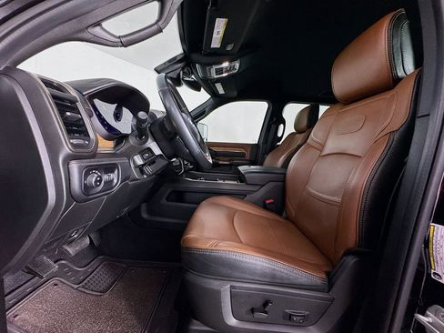 Used 2023 RAM 3500 Limited image 15