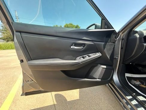Used 2023 Nissan Sentra S FWD image 20