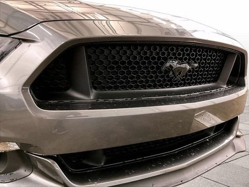 Used 2016 Ford Mustang GT Premium w/ GT Performance Package RWD image 29