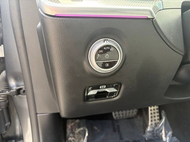 Used 2022 Mercedes-Benz C 300 Sedan image 18