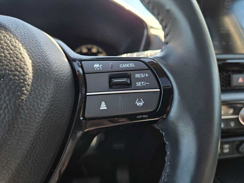 Used 2023 Honda CR-V EX-L image 31
