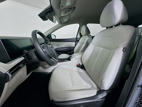 Used 2025 Hyundai Tucson SEL FWD image 13