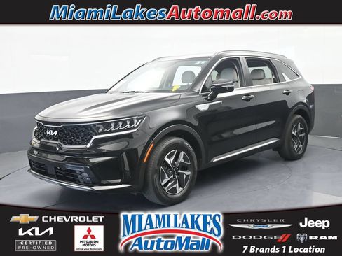 Used 2023 Kia Sorento EX FWD image 1