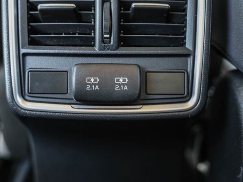 Used 2021 Subaru Forester Sport image 7