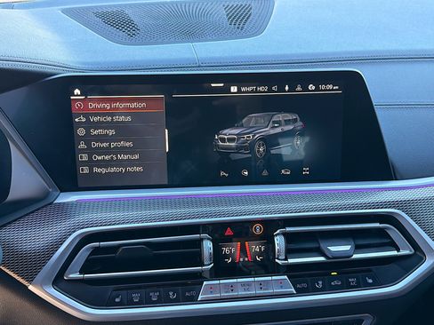 Used 2021 BMW X5 xDrive40i w/ M Sport Package image 30