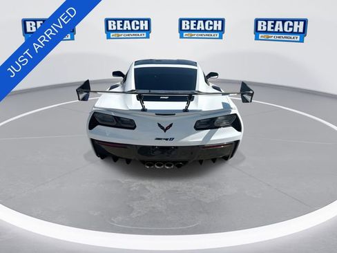 Used 2019 Chevrolet Corvette ZR1 RWD image 7