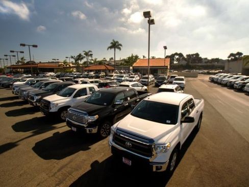Used 2026 Toyota Camry SE FWD image 26