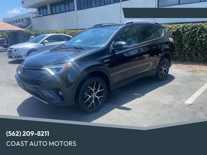 Used 2017 Toyota RAV4 SE