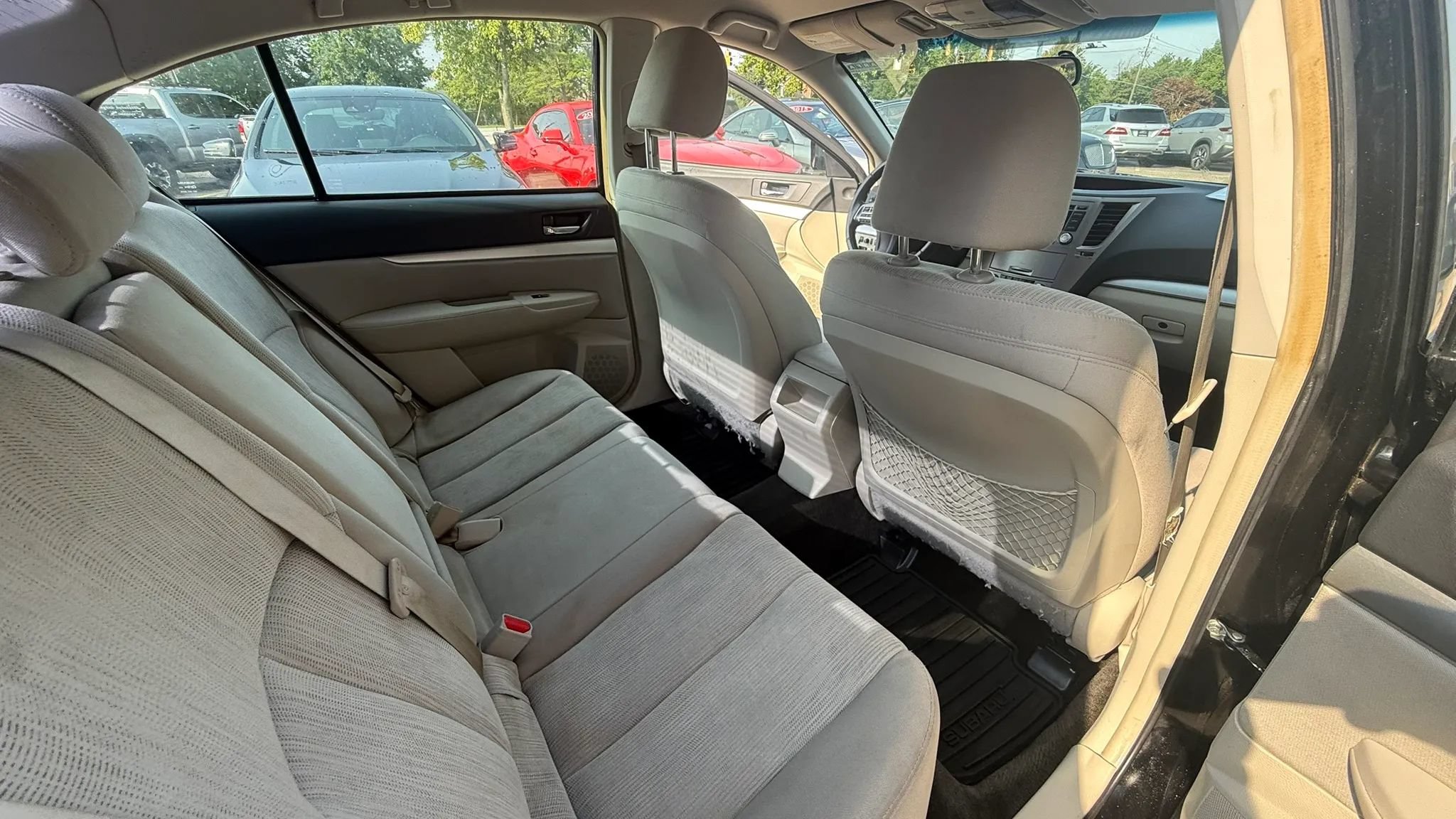 Used 2013 Subaru Legacy 2.5i Premium w/ All-Weather Pkg AWD/4WD image 11