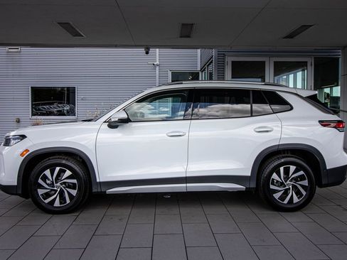 New 2026 Volkswagen Tiguan S FWD image 13