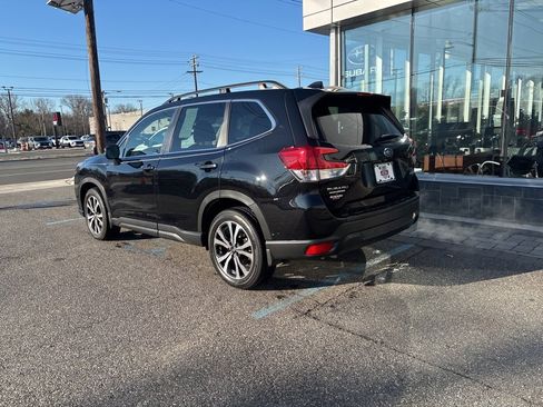 Used 2023 Subaru Forester Limited image 14