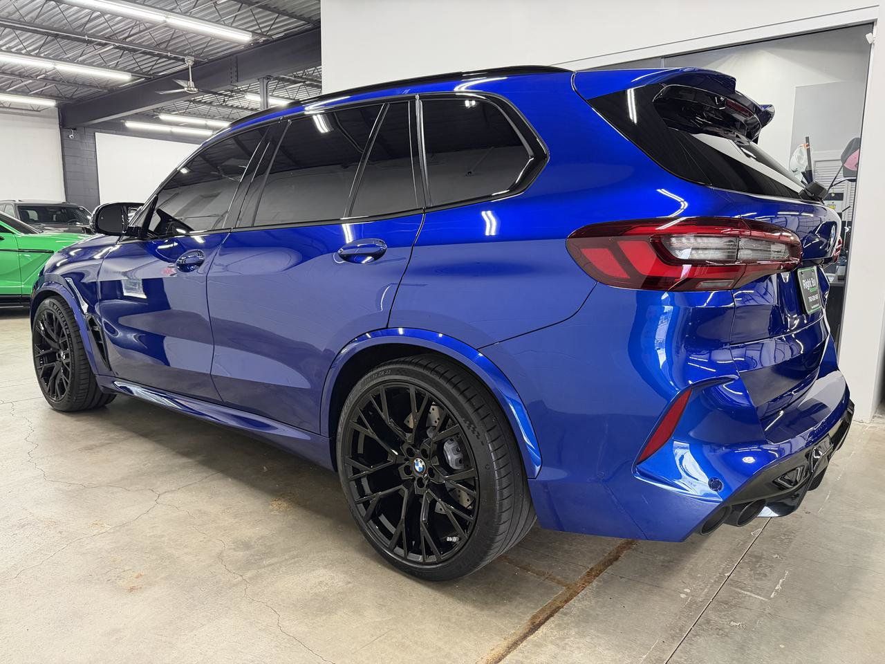 Used 2022 BMW X5 M w/ Competition Package 2 AWD/4WD image 6