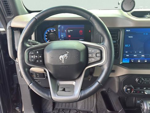 Used 2024 Ford Bronco Wildtrak AWD/4WD image 28