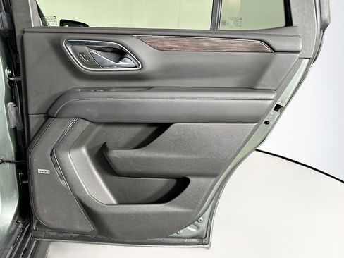 Used 2024 Chevrolet Tahoe LT image 32