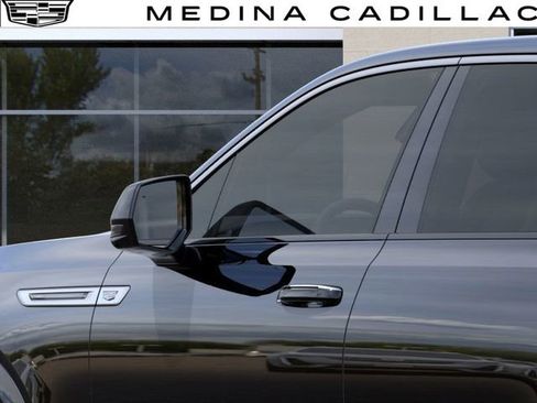 New 2025 Cadillac Escalade IQ Luxury 2 image 13