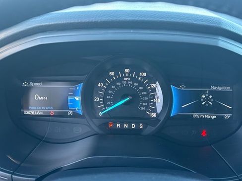 Used 2022 Ford Edge SEL w/ Convenience Package image 15