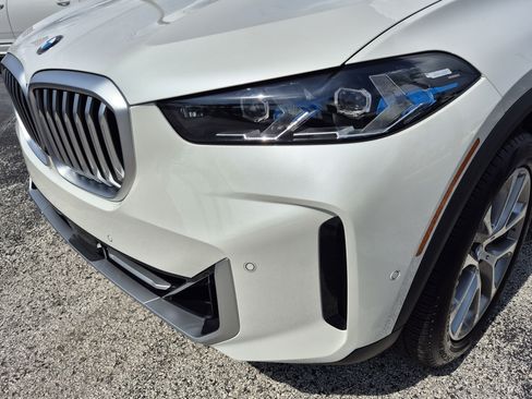 Used 2026 BMW X5 sDrive40i w/ Climate Comfort Package RWD image 9