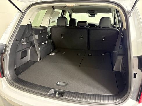 New 2025 Kia Telluride LX image 18