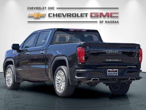 Used 2019 GMC Sierra 1500 Denali w/ Denali Ultimate Package AWD/4WD image 5