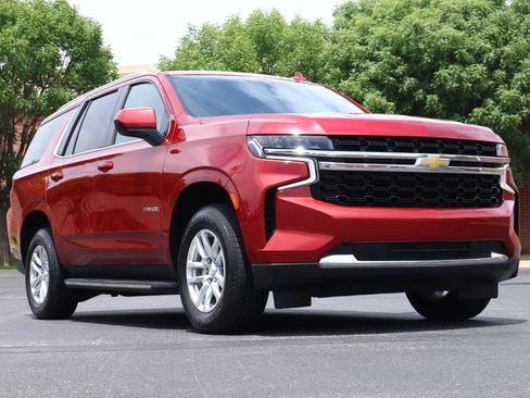 Used 2021 Chevrolet Tahoe LS AWD/4WD image 1