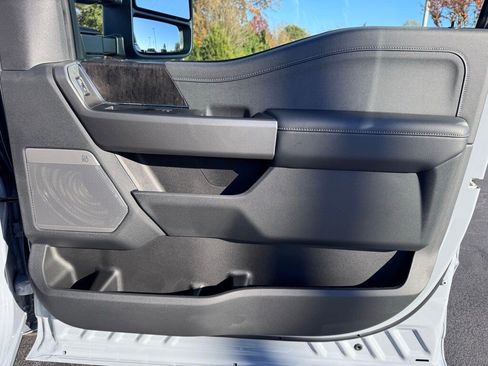 New 2026 Ford F350 Lariat image 26