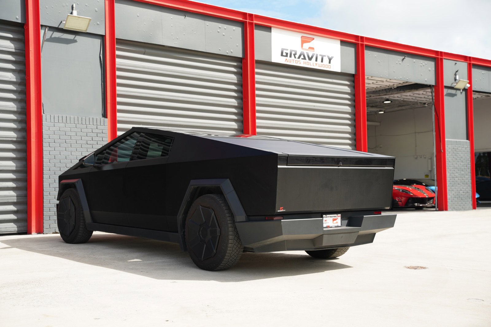 Used 2024 Tesla Cybertruck Cyberbeast AWD/4WD image 13