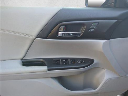 Used 2014 Honda Accord EX-L image 20