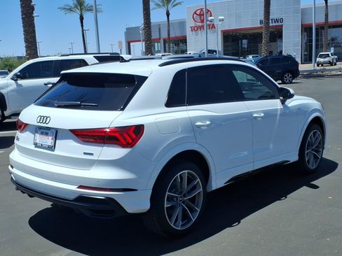 Used 2022 Audi Q3 2.0T Premium w/ Black Optic Sport Package AWD/4WD image 4
