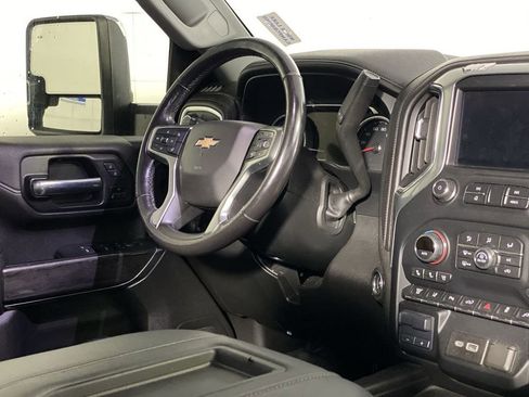 Used 2020 Chevrolet Silverado 2500 LTZ w/ LTZ Premium Package AWD/4WD image 10