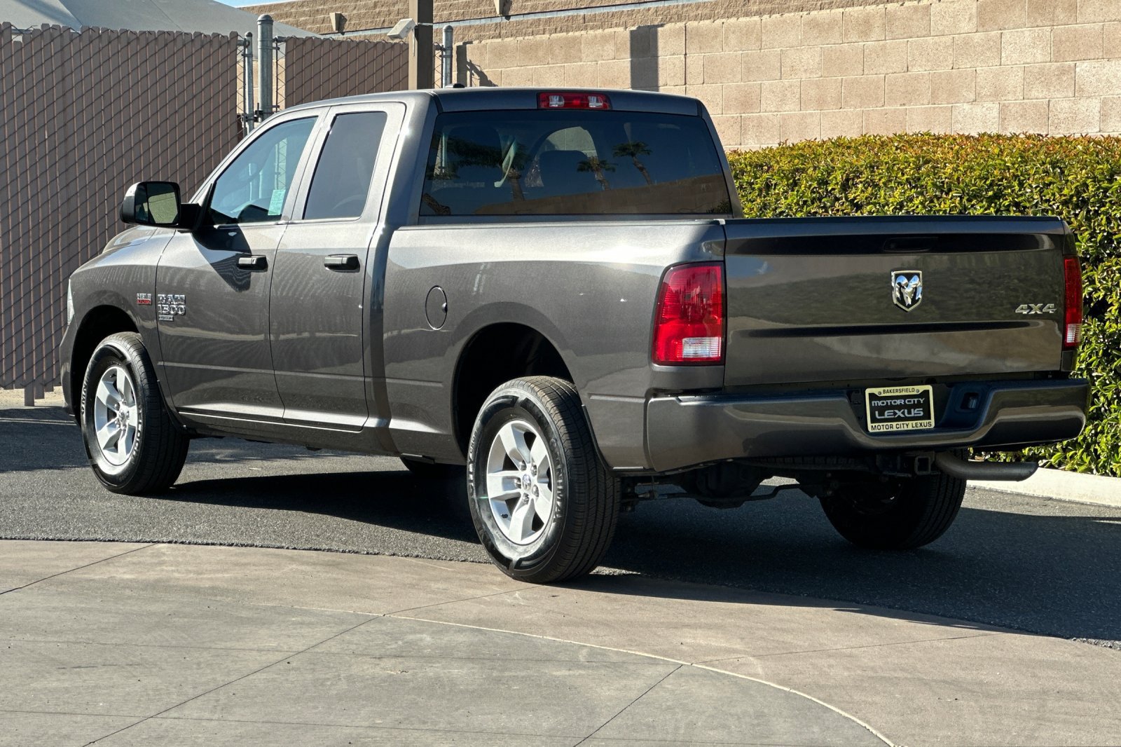 Used 2019 RAM 1500 Express AWD/4WD image 6