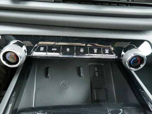 New 2026 Chevrolet Silverado EV LT image 19